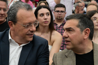 Άναψαν φωτιές οι πληροφορίες για τηλεφώνημα Τσίπρα - Φάμελλου: Τι λένε οι δύο πλευρές